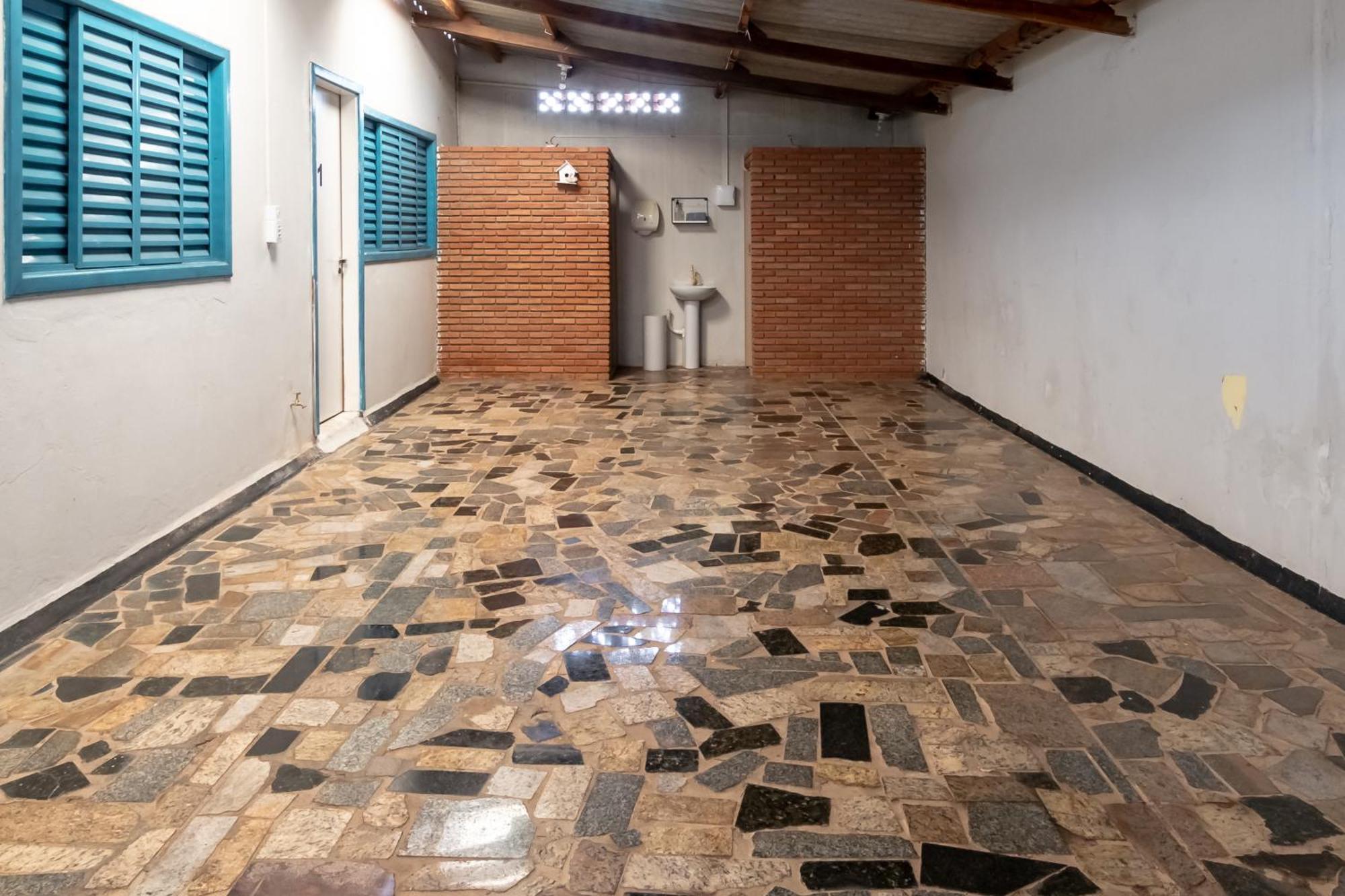 Pousada Roosevelt Quarto 04 - Pousada Central Prox Rodoviaria E Dist Industrial Ξενοδοχείο Ουμπερλάντια Εξωτερικό φωτογραφία
